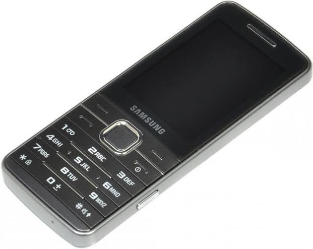 گوشی سامسونگ S5611 | حافظه 256 مگابایت | حافظه RAM 108 mb
